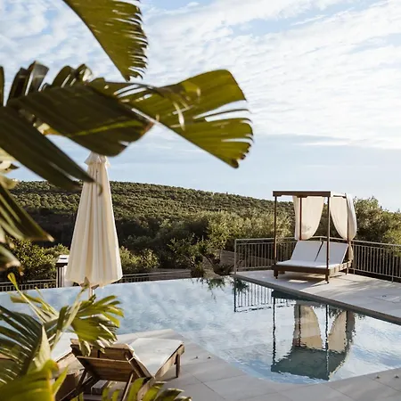 Complex Stone Aerides With Private Pool Villa