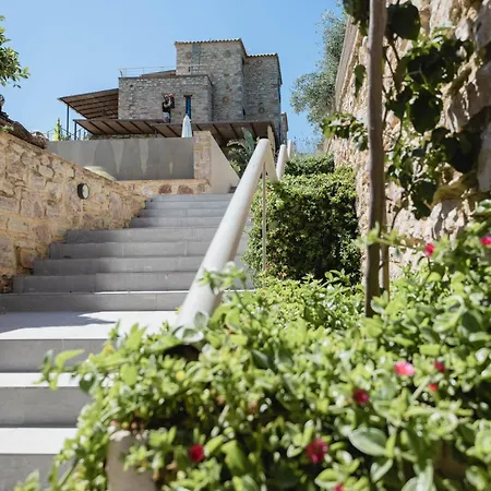 Complex Stone Aerides With Private Pool *